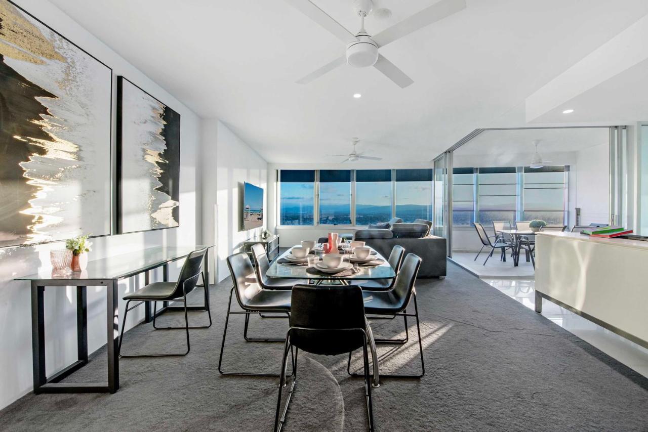 Q Tower At Surfers Paradise - Self Contained Apartments غولد كوست المظهر الخارجي الصورة