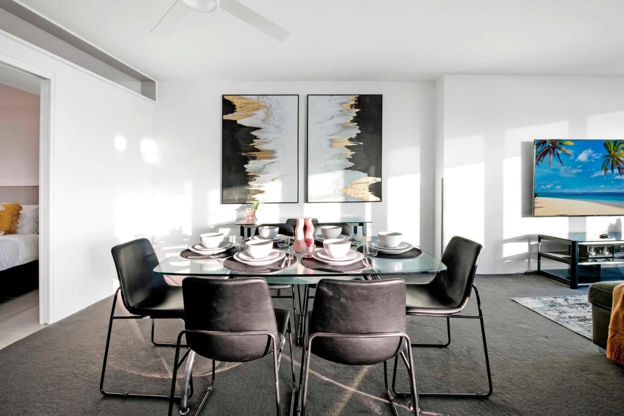 Q Tower At Surfers Paradise - Self Contained Apartments غولد كوست المظهر الخارجي الصورة
