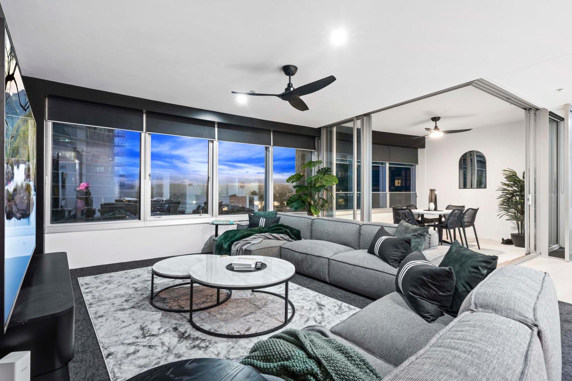 Q Tower At Surfers Paradise - Self Contained Apartments غولد كوست المظهر الخارجي الصورة