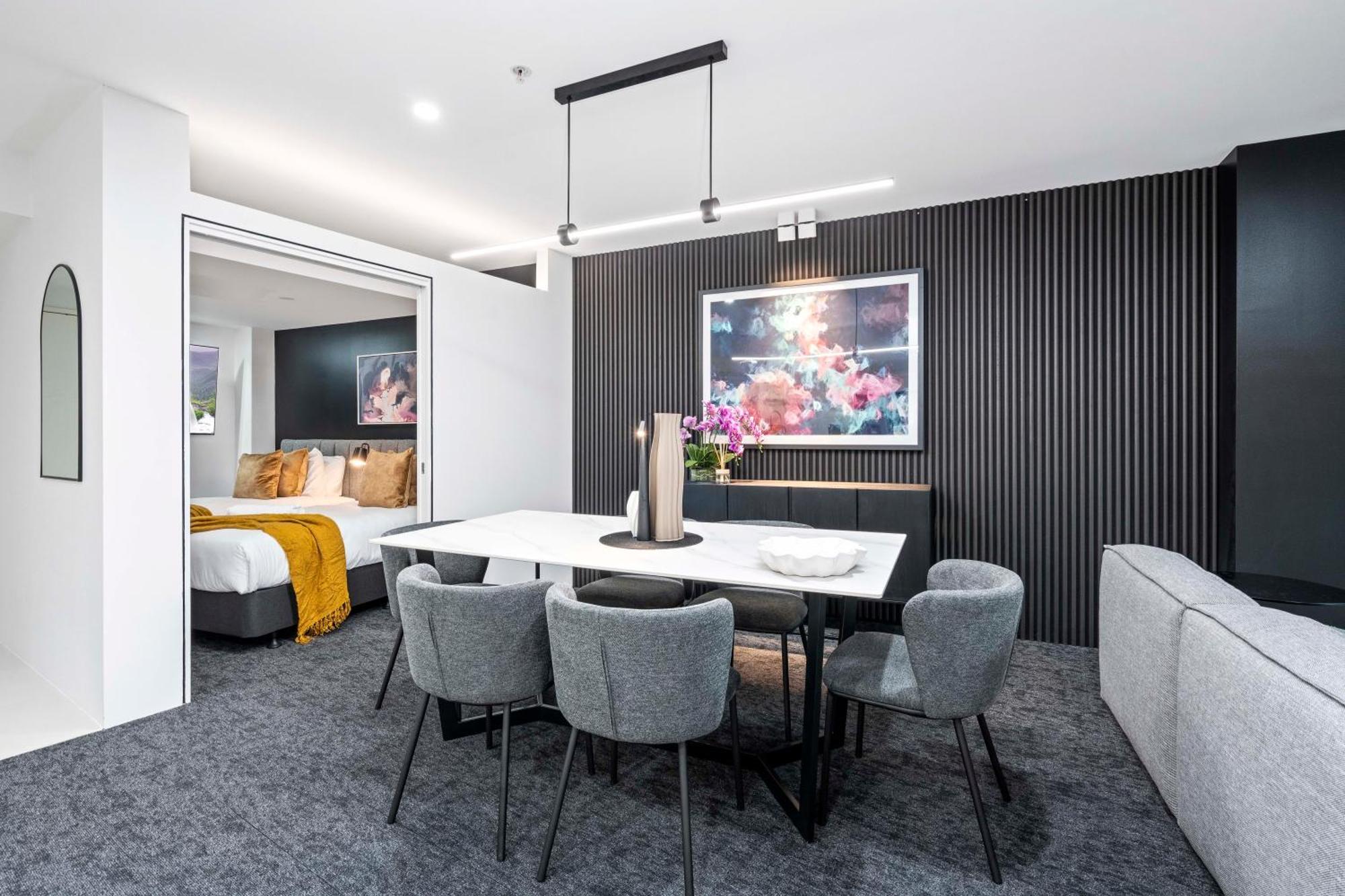 Q Tower At Surfers Paradise - Self Contained Apartments غولد كوست المظهر الخارجي الصورة