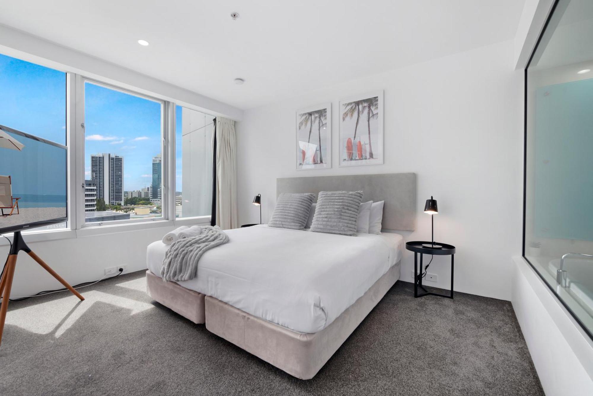 Q Tower At Surfers Paradise - Self Contained Apartments غولد كوست المظهر الخارجي الصورة