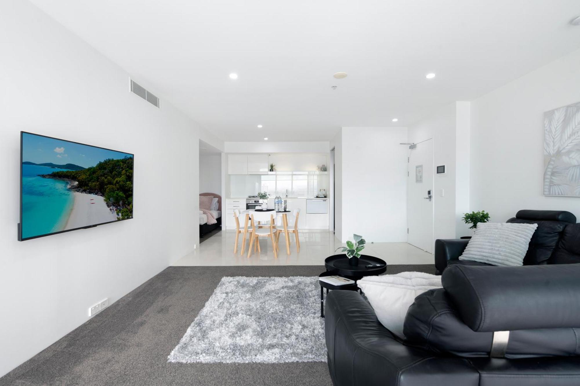 Q Tower At Surfers Paradise - Self Contained Apartments غولد كوست المظهر الخارجي الصورة